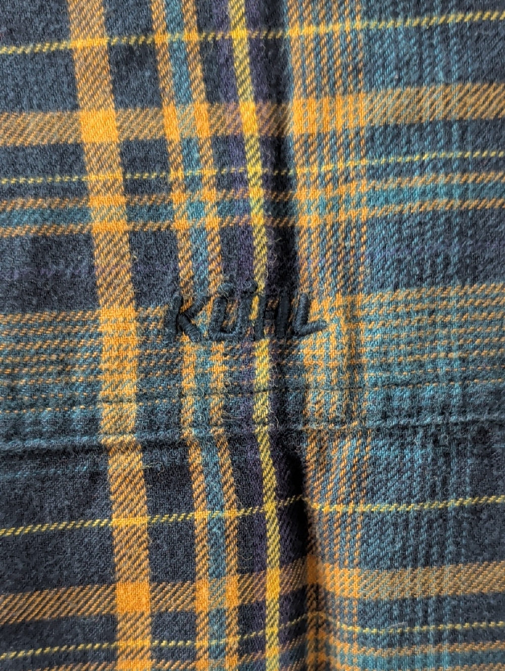 KÜHL Plaid Button-Up Flannel Shirt in Black and Tan - Picture 6 of 9
